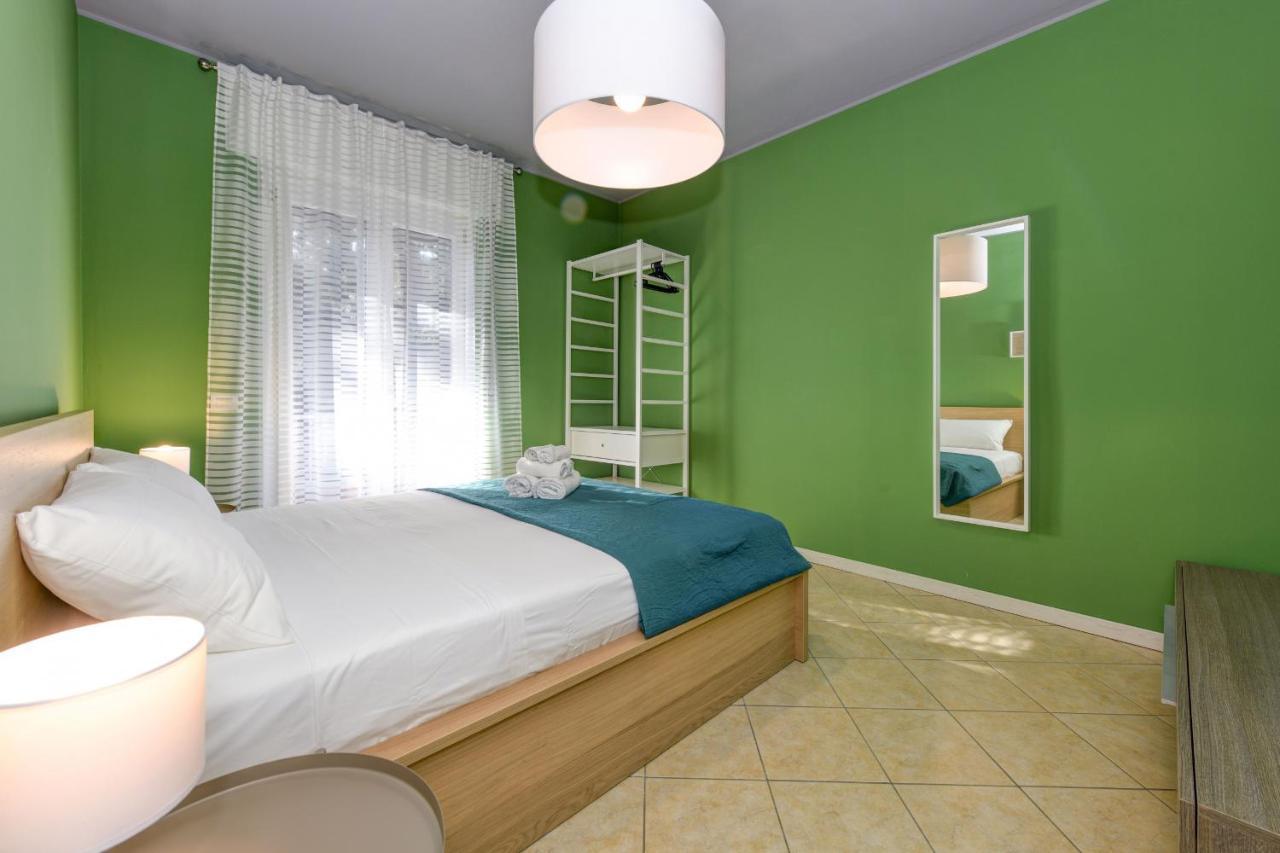 Desenzanoloft Official Partner Marriott Homes & - Family With Private Box Parking Desenzano del Garda