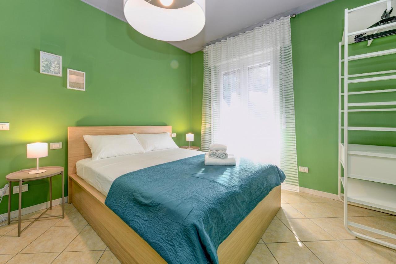 Apartment Desenzanoloft Official Partner Marriott Homes & - Family With Private Box Parking Desenzano del Garda