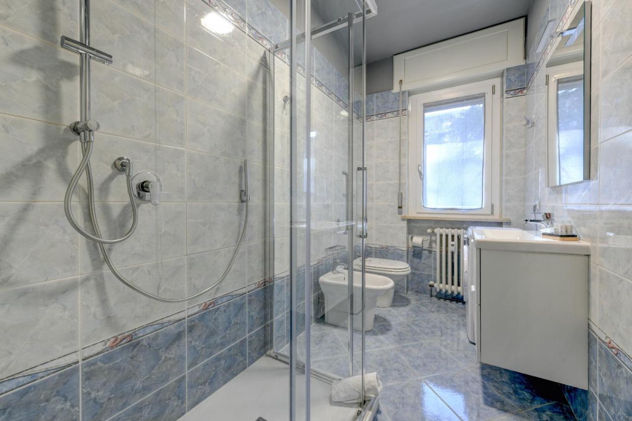 Apartamento Desenzanoloft Official Partner Marriott Homes & - Family With Private Box Parking Desenzano del Garda