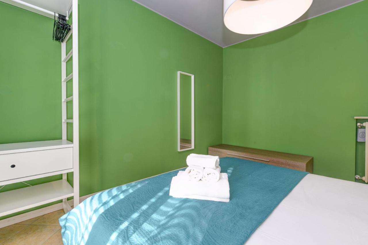 Apartamento Desenzanoloft Official Partner Marriott Homes & - Family With Private Box Parking Desenzano del Garda